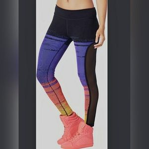 RARE Zumba XS low rise mesh panel compression dance leggings